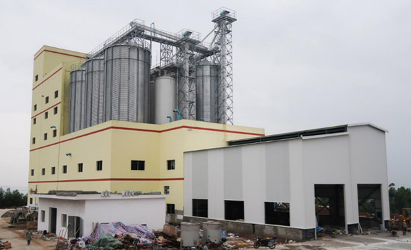 Một nhà máy xử lý phân đang được triển khai Một nhà máy xử lý phân đang được triển khai