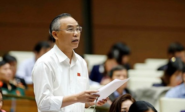 Ông Phùng Đức Tiến, Phó Chủ nhiệm Ủy ban Khoa học, Công nghệ và Môi trường của Quốc hội được Thủ tướng điều động, bổ nhiệm giữ chức vụ Thứ trưởng Bộ NNPTNT kể từ ngày 2/11/2018 Ông Phùng Đức Tiến, Phó Chủ nhiệm Ủy ban Khoa học, Công nghệ và Môi trường của Quốc hội được Thủ tướng điều động, bổ nhiệm giữ chức vụ Thứ trưởng Bộ NNPTNT kể từ ngày 2/11/2018