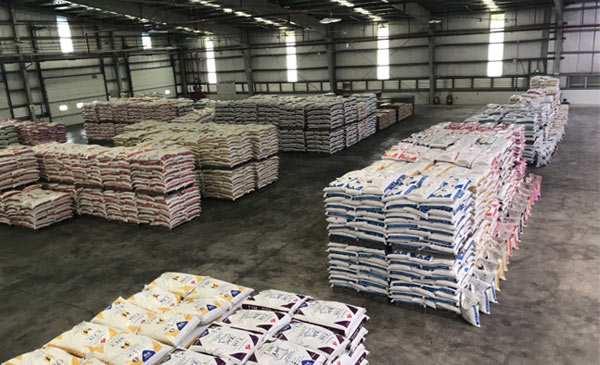 Thị trường thức ăn chăn nuôi đang gặp nhiều khó khăn Thị trường thức ăn chăn nuôi đang gặp nhiều khó khăn