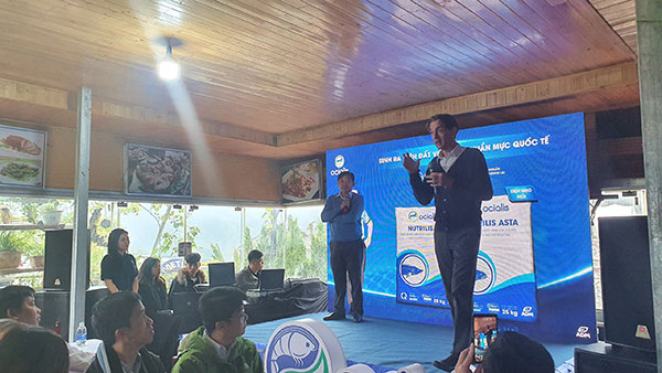 Mr Serge Tổng giám đốc ADM phát biêt tại hội thảo Mr Serge Tổng giám đốc ADM phát biêt tại hội thảo