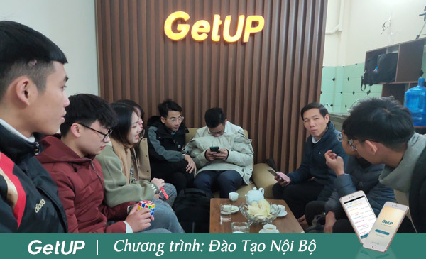 Những buổi nói chuyện trước mỗi giờ học tại GetUP Những buổi nói chuyện trước mỗi giờ học tại GetUP